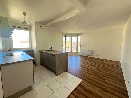 Location appartement 3 pièces, 61.00m², Reims - Photo 3