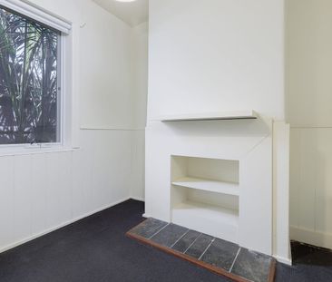 Living in the Heart of North Melbourne - Photo 1