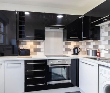 2 bedroom apartment to rent - Photo 2