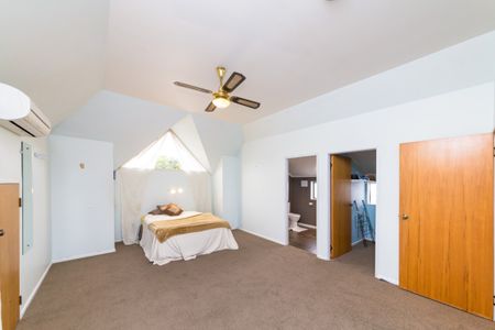 Awapuni - 3 bedrooms - Photo 4