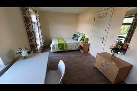 Room in a Shared House, Nazareth Road, NG7 - Photo 5