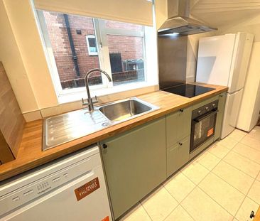 Gledhow Park Grove - Photo 6