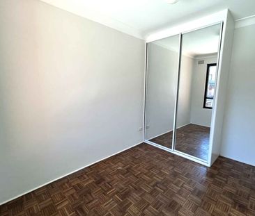 8/8 Marcia Street Hurlstone Park - Photo 5