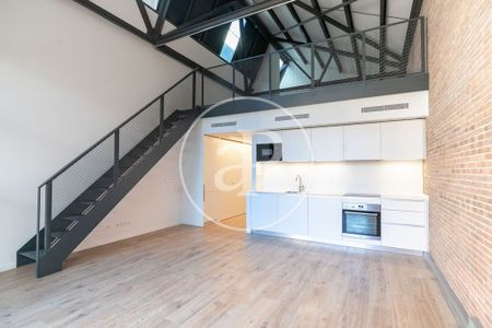 Luxury Apartment for rent in Barcelona, Spain - Photo 2