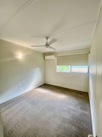 Comfortable Family Home in the Heart of Gracemere - Photo 5