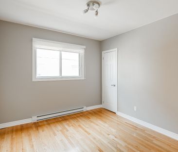 4710-4712 Rue de Bapaume, #4712 - Photo 1