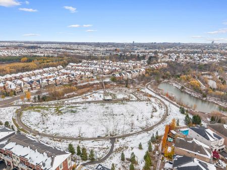 For Lease - 27 Adaskin Avenue, Vaughan, Ontario - Photo 2