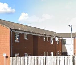 2 Bed Flat, Alexander Walk, L4 - Photo 1