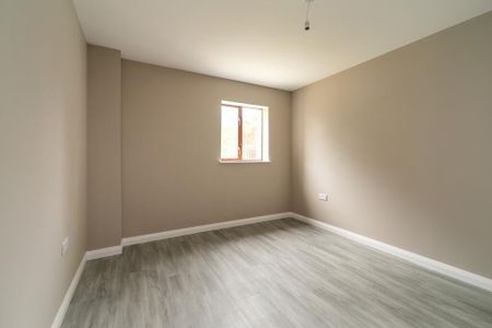 Apt 1 Moat House, 971-973 Upper Newtownards Road, Dundonald, BT16, Belfast - Photo 4