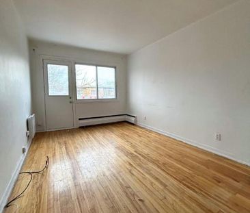 1 CH - 1 SDB - Montréal - $1,395 /mo - Photo 2