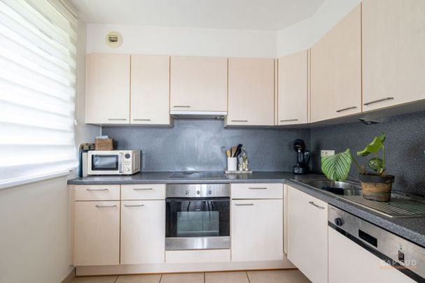 Appartement te huur - Photo 1