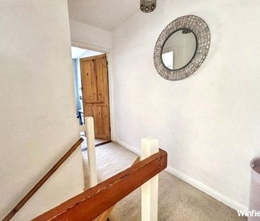 3 bedroom terraced house to rent - Photo 2