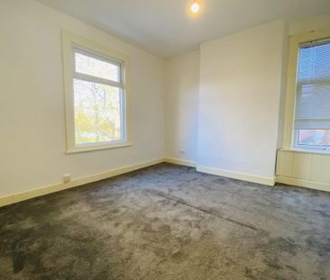 Dickinson Street - Photo 3