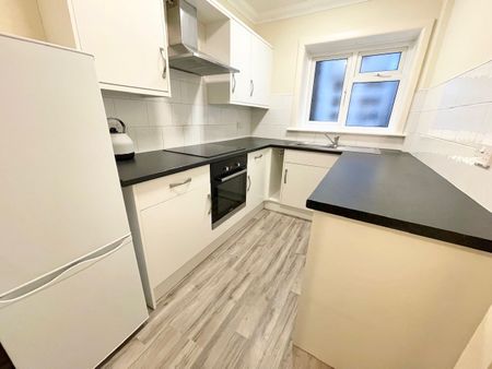 Manor Road, Bournemouth - Photo 5