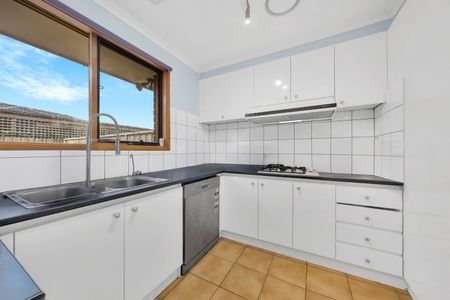 Good Sized Family Home - Photo 5