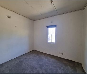 Best Location!! - Photo 3