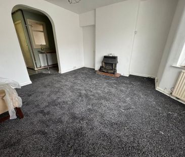 2 bedroom semi-detached house to rent - Photo 2