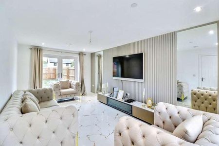 Oxleaze Reen Road, Newport, NP19 - Photo 4