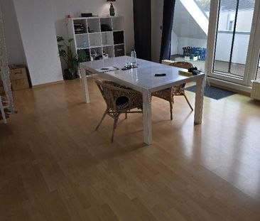 2-Zimmer-Dachgeschosswohnung in Mönchengladbach-Hamern - Foto 1