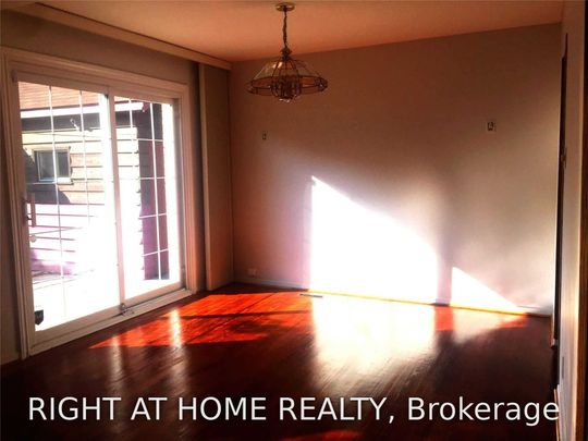 For Lease - 63 Cairnside Crescent, Toronto, Ontario - Photo 1