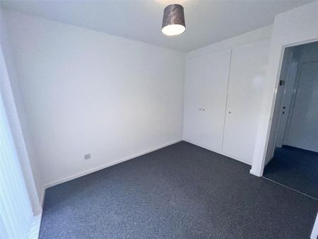2 bedroom detached bungalow to rent - Photo 3
