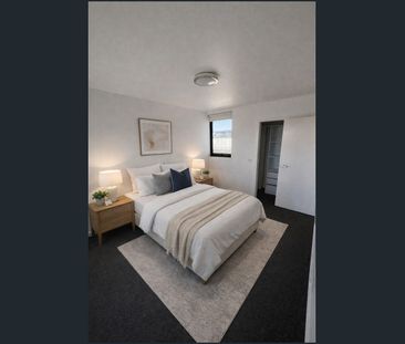 Better Than New – Exceptionally Spacious, Fully Renovated Apartment - Photo 4