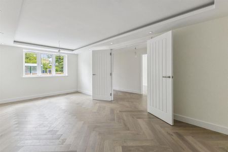 5 bedroom detached house to rent - Photo 3