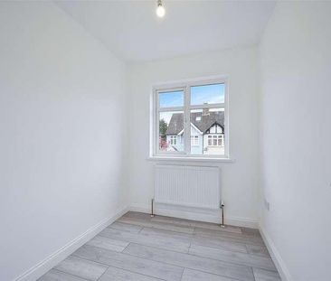 Belmont Avenue, New Malden, KT3 - Photo 4