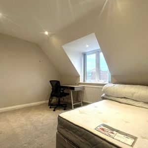 Park Avenue - Photo 2