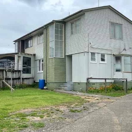 Charming 3-Bedroom Family Home for Rent in Papatoetoe, Auckland – $600/Week - Photo 1