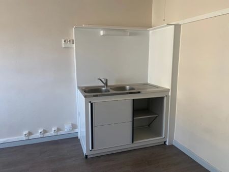 Location Appartement 3 pièces 55 m2 à Perpignan - Photo 3