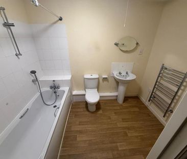 2 bedroom apartment to rent - Photo 6