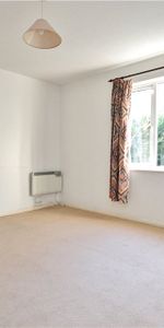 Elder Close, Guildford, Surrey, GU4 7YW - Photo 3