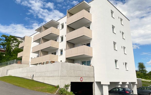 Erstbezug! Geförderte 2-Raumwohnung mit Loggia in Kremsmünster - Photo 1