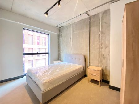 3 Bedroom Apartment To Rent - Photo 4