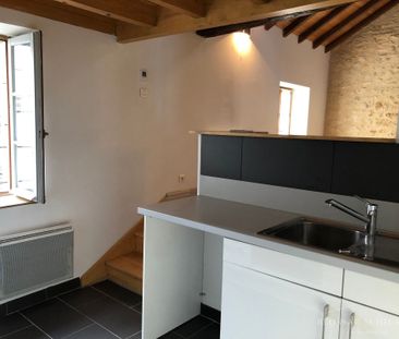 Location Appartement 2 pièces 47m² POITIERS 86000 - Photo 2