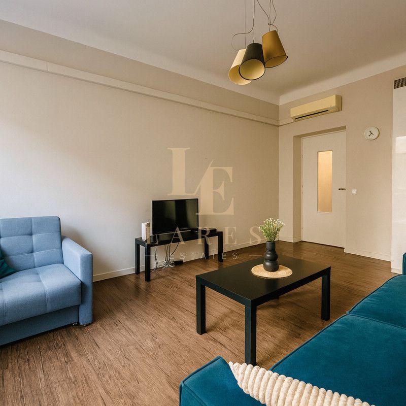 Mieszkanie przy Placu Zbawiciela|Oddzielna kuchnia - Фото 1