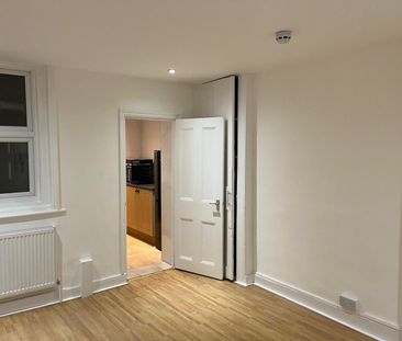 Evering Road, E5, London - Photo 5