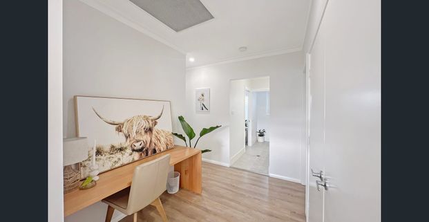 Immaculate Spacious Family Living - Photo 1