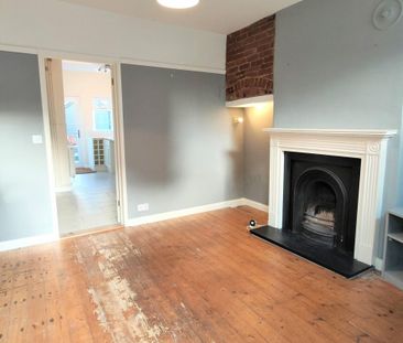 Southgate Street - Photo 1