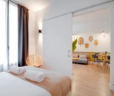 Carrer de Sepúlveda, Barcelona, Catalonia 08015 - Photo 1