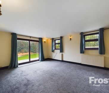 Rosemary Lane, Egham, Surrey,TW20 - Photo 1