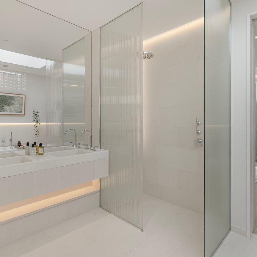 Newly built four-bedroom townhouse on Little Chester Street - Photo 1
