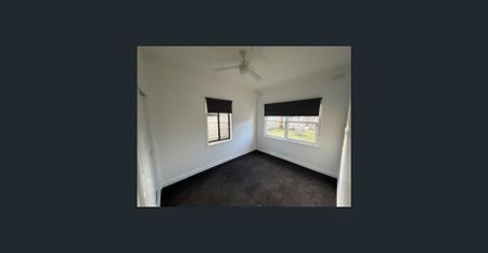 What A Shed! - Photo 3