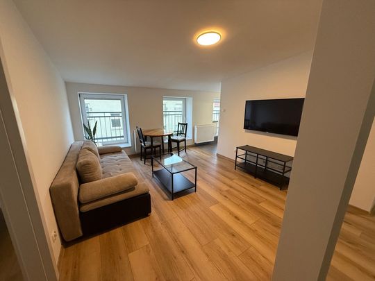 2pok Centrum al. Jana Pawła II oficyna - Zdjęcie 1