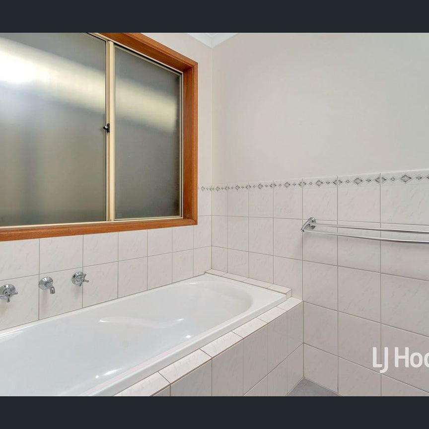 Family Living in an Ideal Location - Photo 1