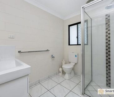 8 Thornbill Close, Kelso QLD 4815 - House For Rent | Domain - Photo 6