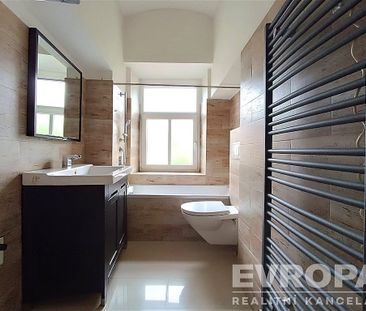 Pronájem bytu 2+kk 63 m² - Photo 4