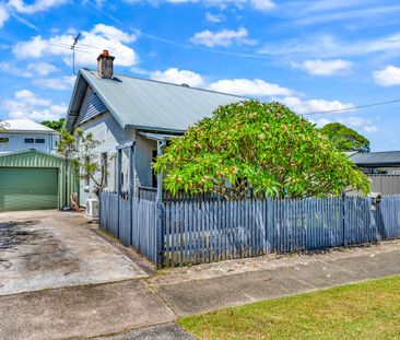 66 Valencia Street, Mayfield NSW 2304 - House For Rent | Domain - Photo 5