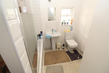 4 bedroom house to rent - Photo 5